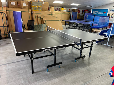 16mm Black Top Table Tennis table with 75mm wheels 6 balls and a great net